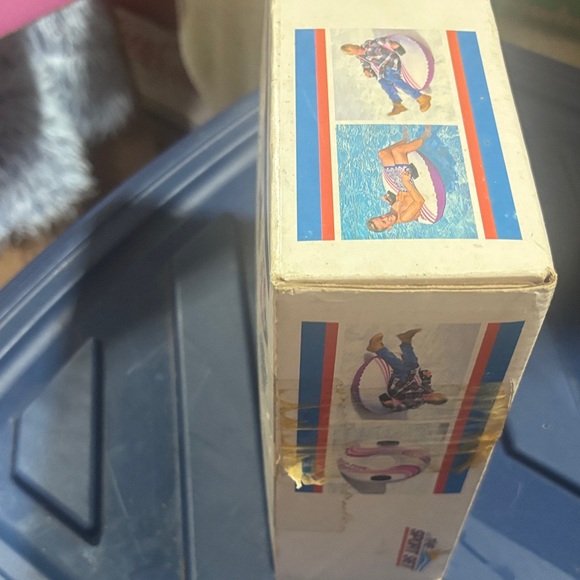 Intex Inflatable Snow Tube - Picture 3 of 3